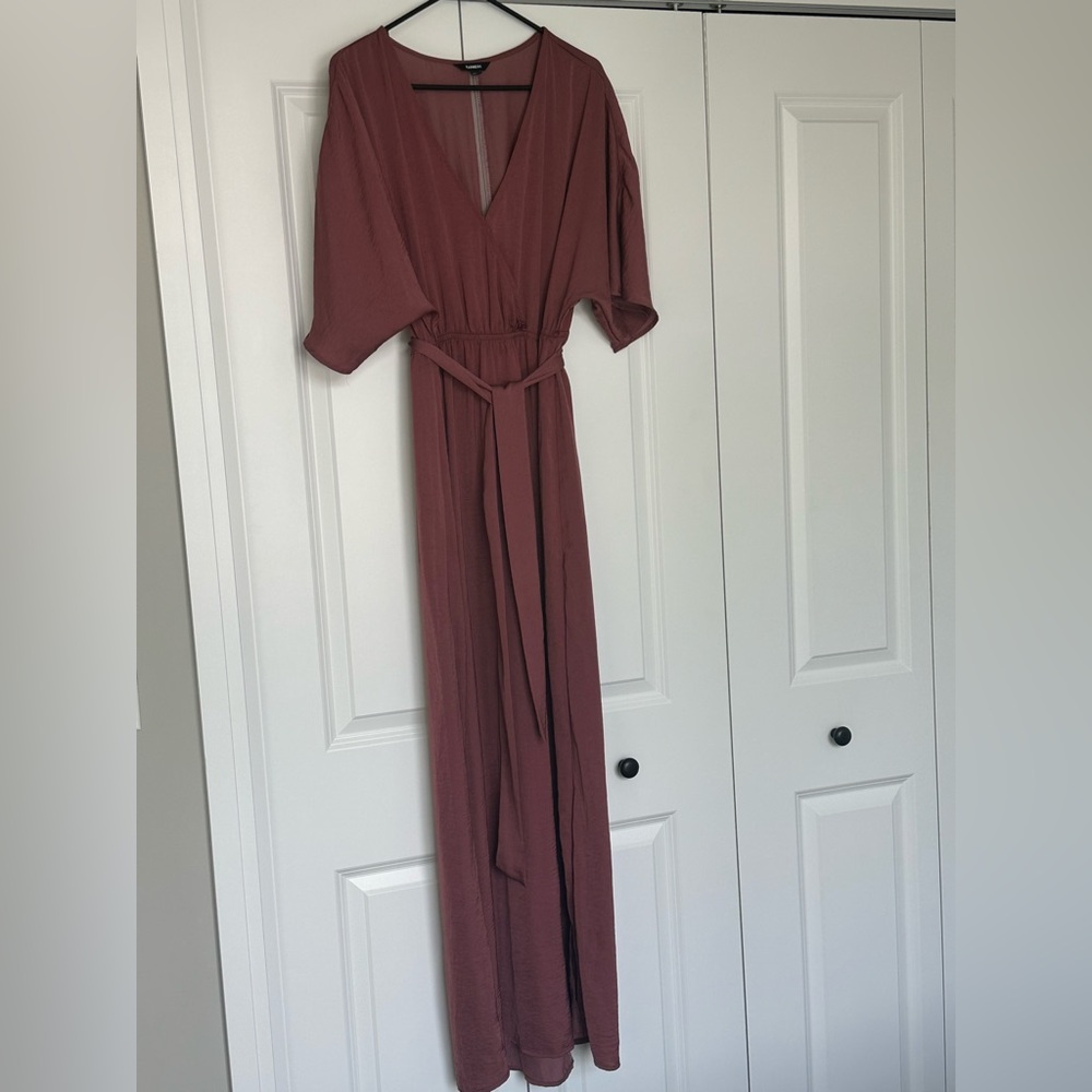 Elegant Mauve Maxi Dress